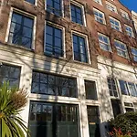 Konukevi Townhouse 't Raap