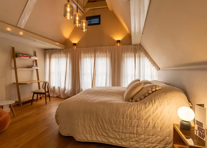 Gæstehus Townhouse 't Raap 3*